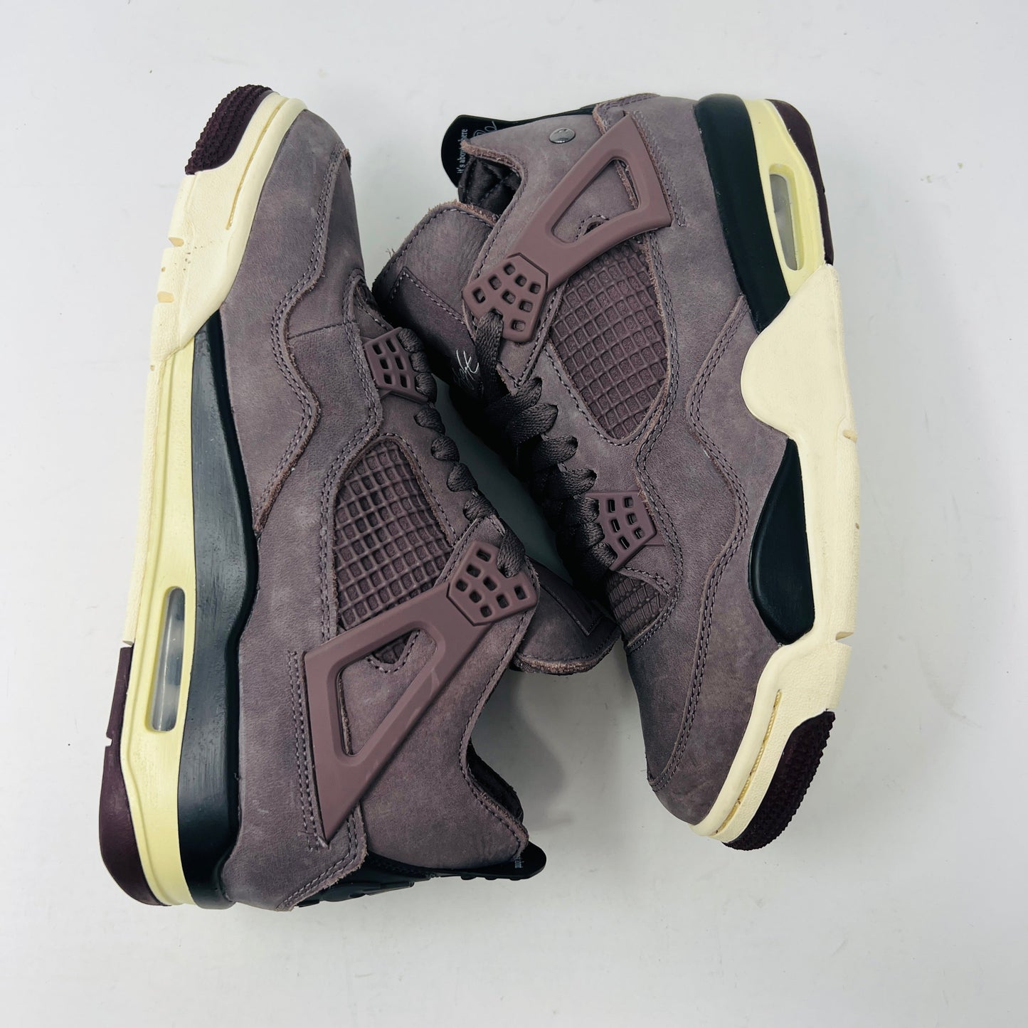 Jordan 4 Retro SP A Ma Mani¨¦re Violet Ore